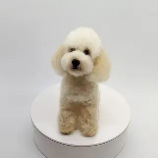 オーダーメイドの羊毛フェルト人形、ミニチュアダックスのナナちゃん